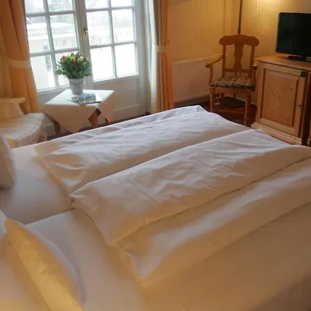 Der Fischlaender Garni 4* Ahrenshoop