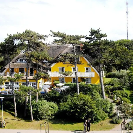 호텔 Der Fischlaender Garni 4*