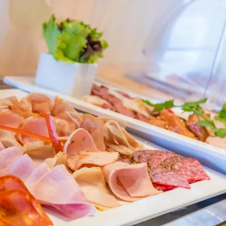 Hotel Der Fischlaender Garni Ahrenshoop